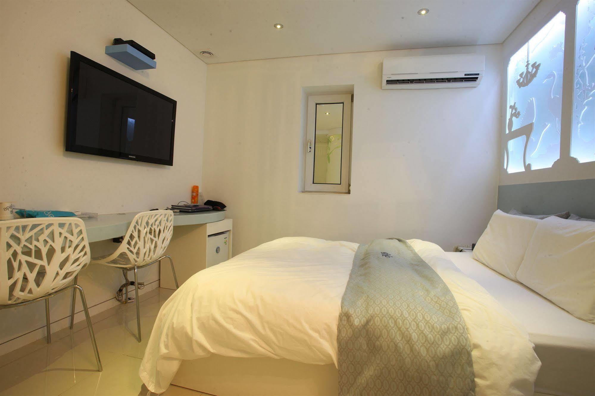 Hotel Jade Сеул Екстериор снимка